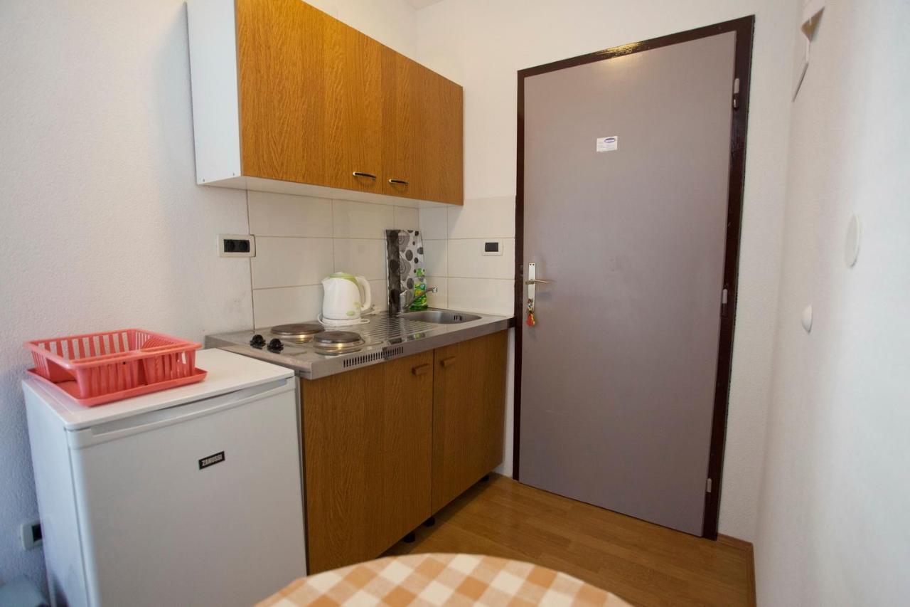 Apartments Marinko Promajna Luaran gambar
