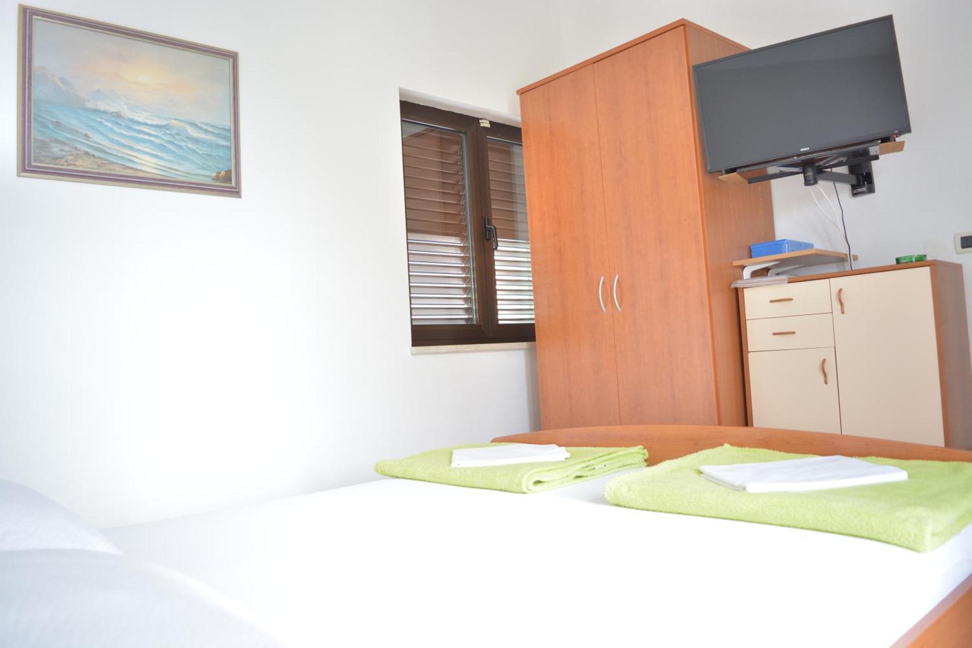 Apartments Marinko Promajna Luaran gambar